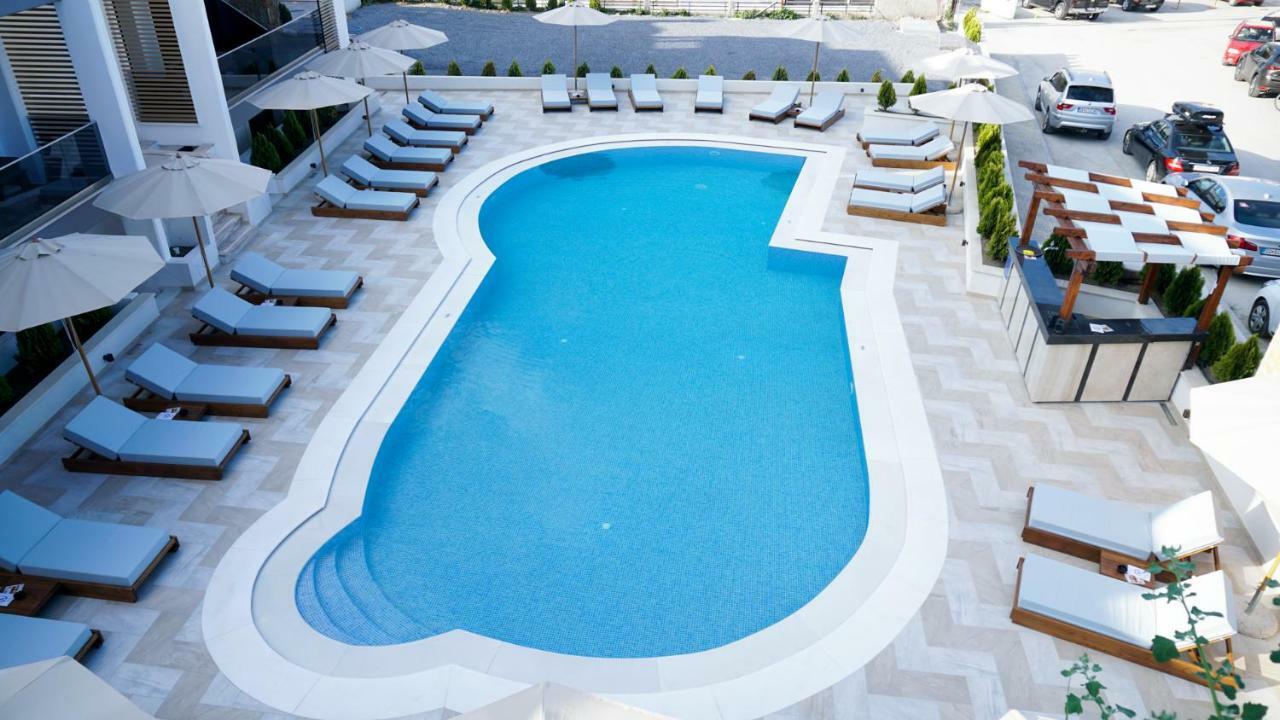 Agnes Deluxe Hotel Пефкохори Екстериор снимка
